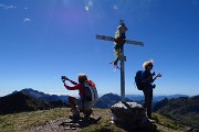 64 Fotografe alla ricerca di scatti al top !